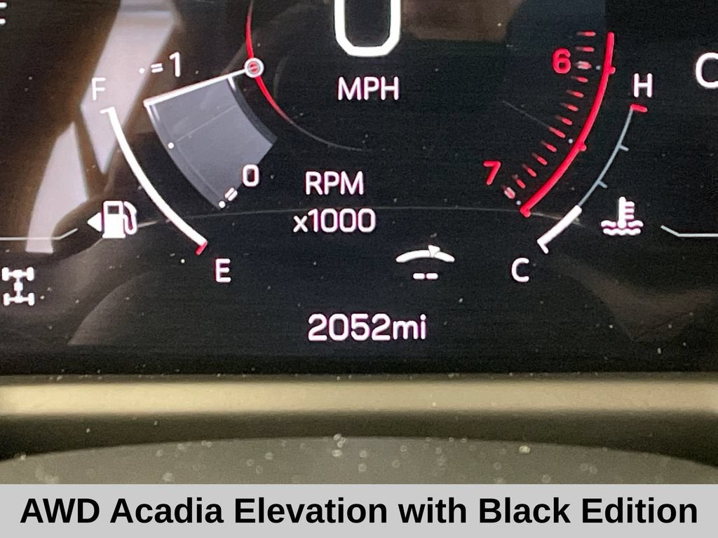 2026 GMC Acadia Elevation