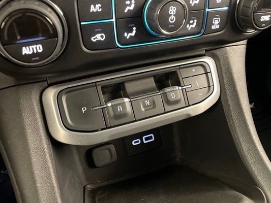 2020 GMC Acadia SLE in Mequon, WI - Sommer's Automotive