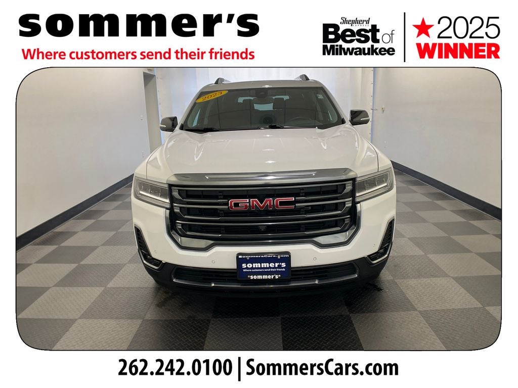 2023 GMC Acadia AT4
