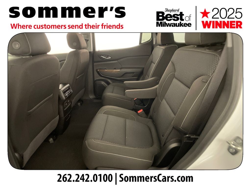 2023 GMC Acadia SLE