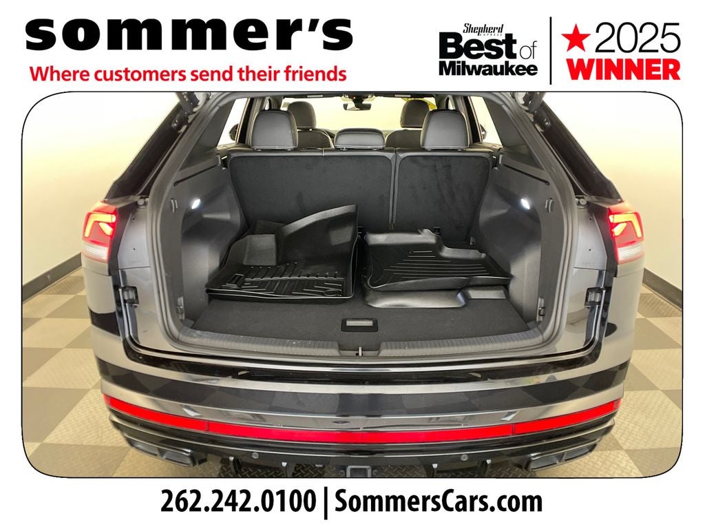 2025 Volkswagen Atlas Cross Sport 2.0T SEL R-Line Black