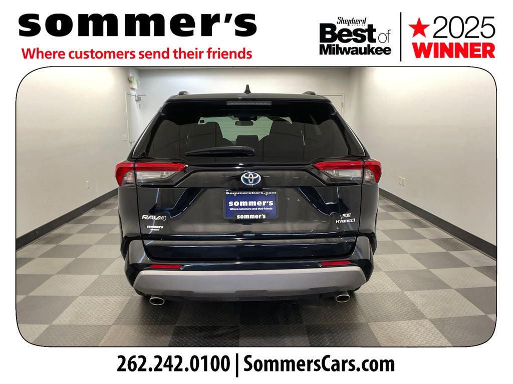 2024 Toyota RAV4 SE