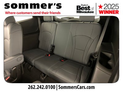 2023 Buick Enclave Essence