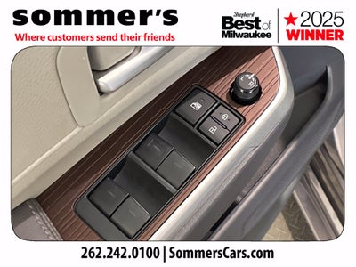 2022 Toyota Sienna XLE 8 Passenger