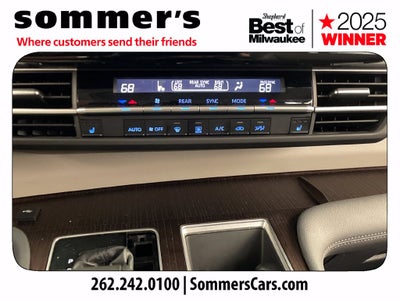 2022 Toyota Sienna XLE 8 Passenger