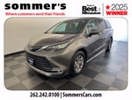 2022 Toyota Sienna XLE 8 Passenger