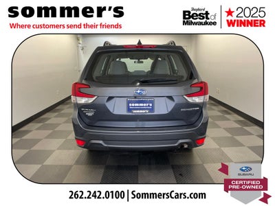 2023 Subaru Forester Base
