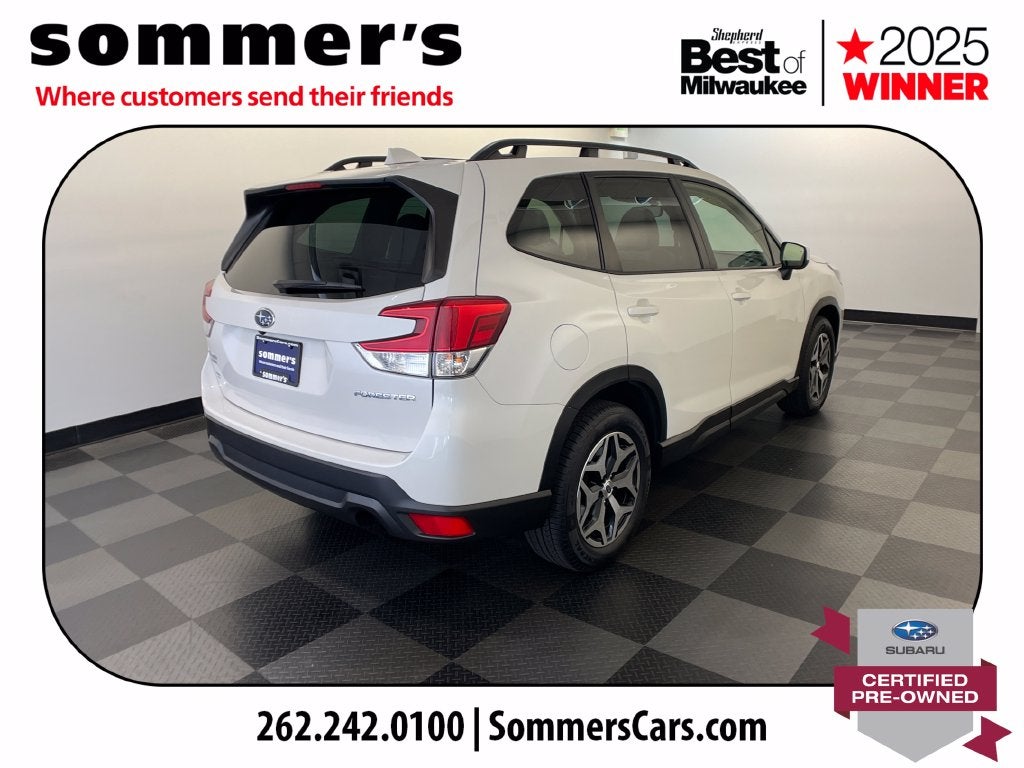 2023 Subaru Forester Premium