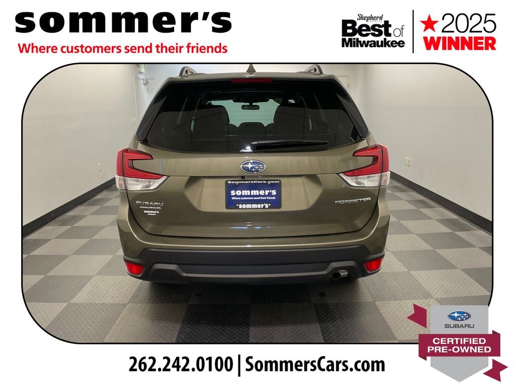 2023 Subaru Forester Premium