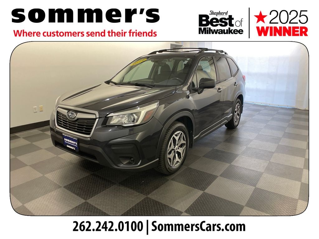 Used 2019 Subaru Forester Premium with VIN JF2SKAGCXKH487481 for sale in Mequon, WI