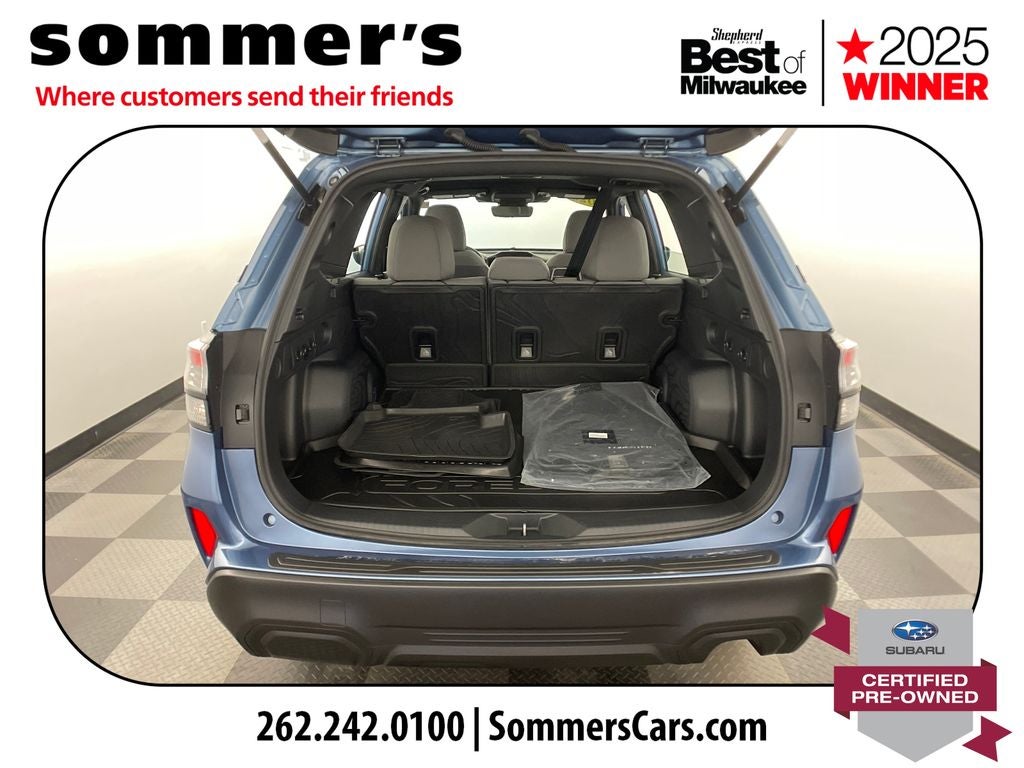 2025 Subaru Forester Base