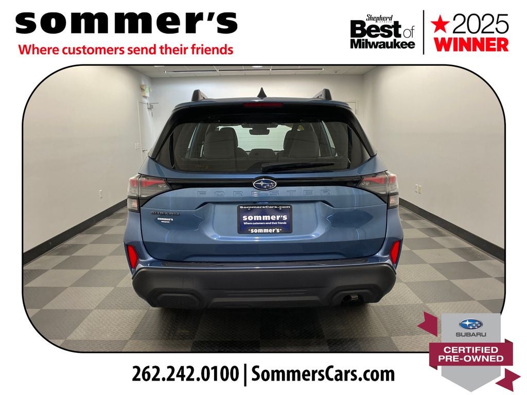 2025 Subaru Forester Base