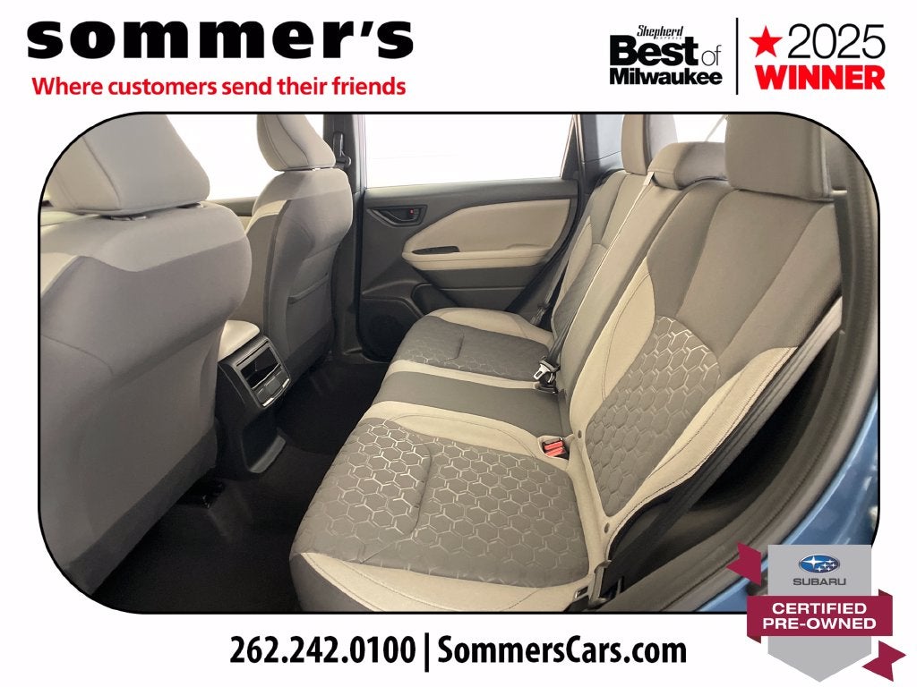 2025 Subaru Forester Base