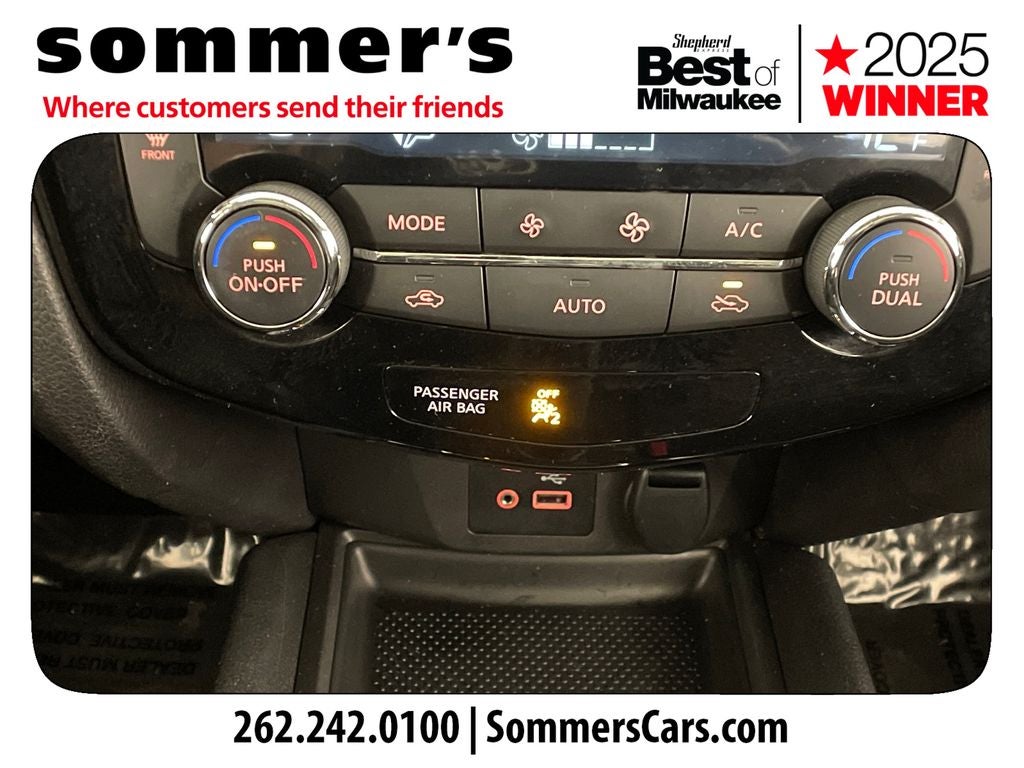 2018 Nissan Rogue SV