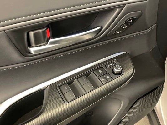 2021 Toyota Venza XLE in Mequon, WI - Sommer's Automotive